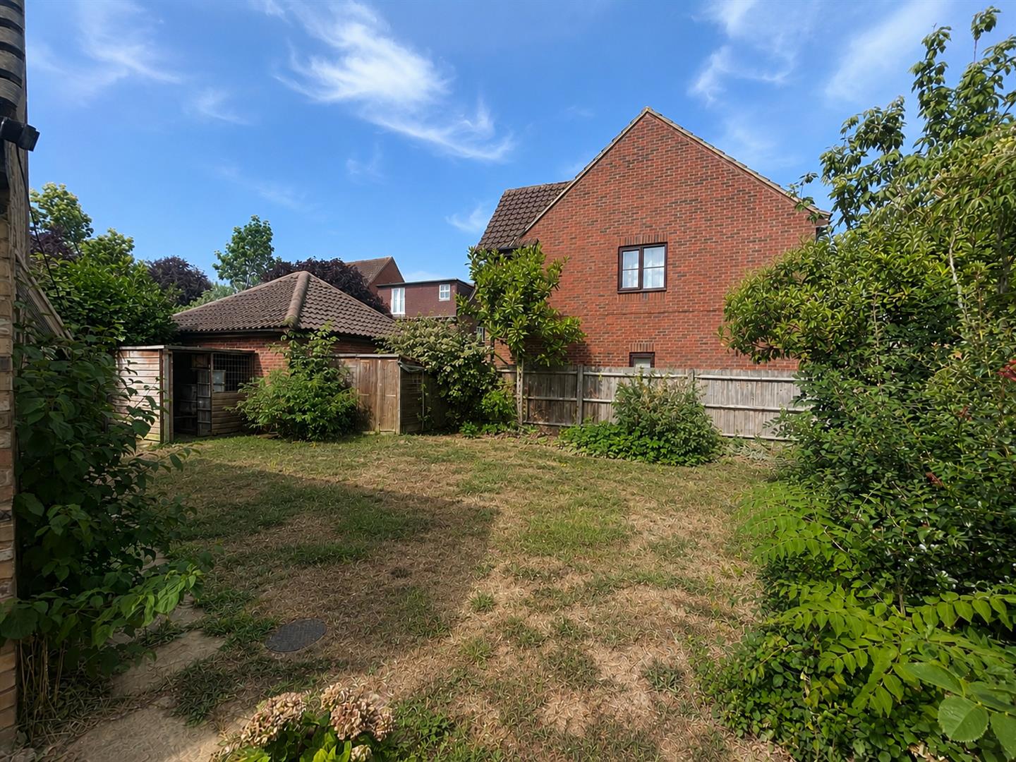5 bed property in Malton Close, Milton Keynes